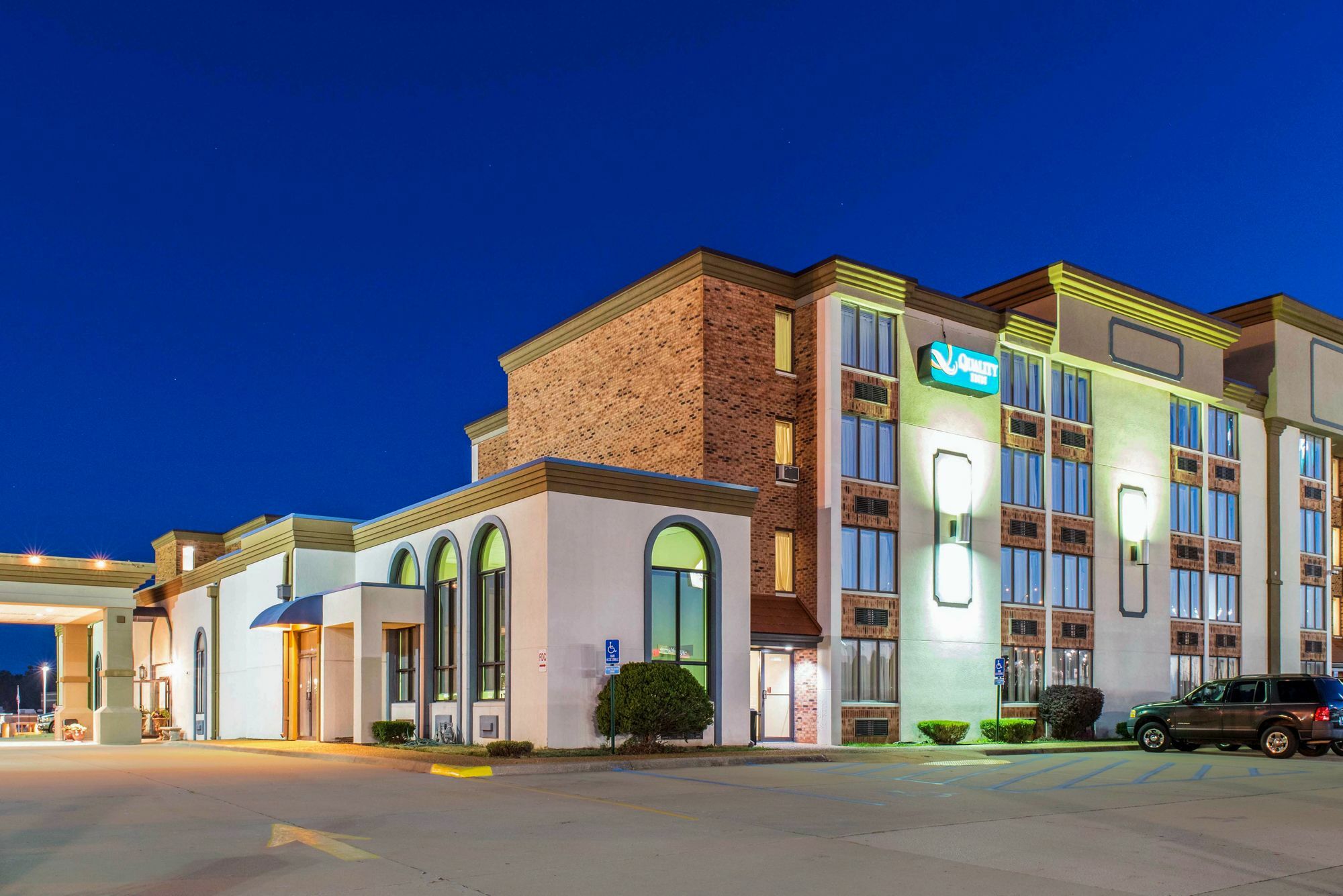 Quality Inn Festus Экстерьер фото